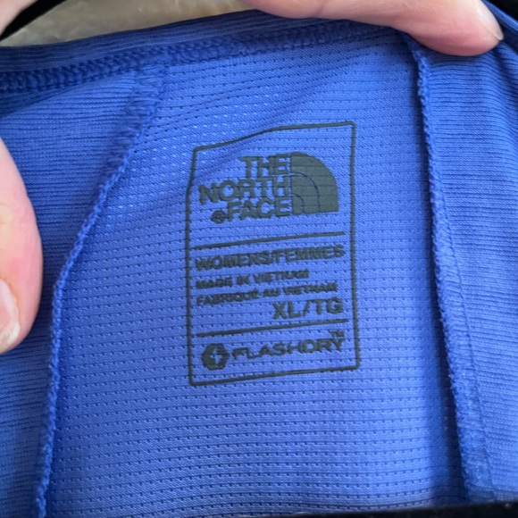 Lightweight Performance Tank Top Athleisure Workout Gym Hike Everyday Wear - Picture 4 of 11